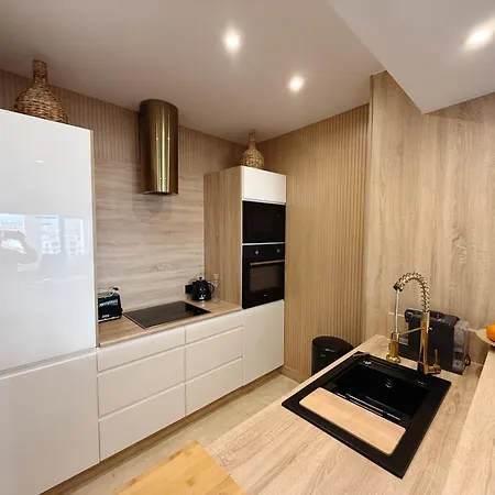 Playaduquesa Seaview Apartment *